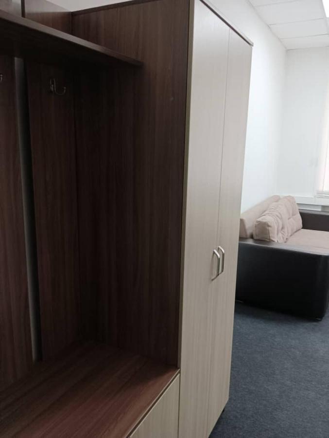 Bekbro Hostel Bishkek Bagian luar foto
