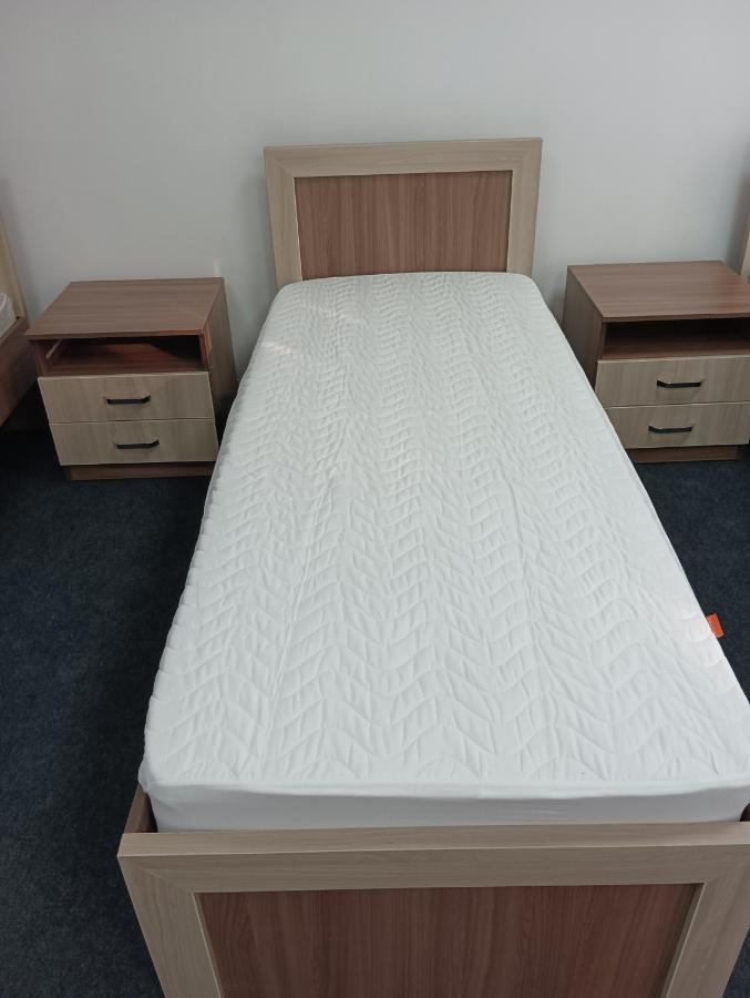 Bekbro Hostel Bishkek Bagian luar foto